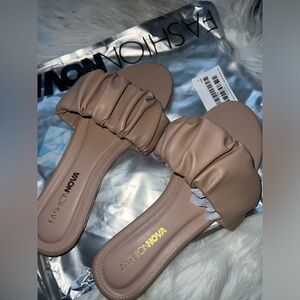 Fashion nova sandals